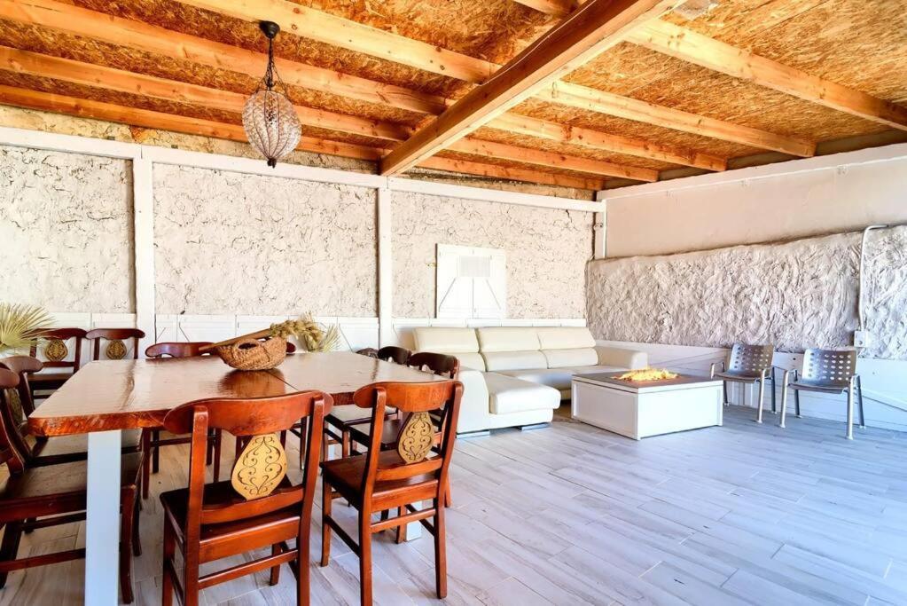 Cueva Con Jacuzzi A 20 Minutos De Valencia Villa Benaguacil Bagian luar foto